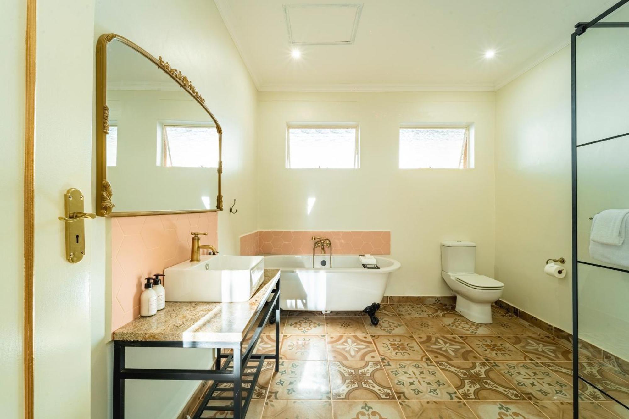 Bed and Breakfast The Victorian Manor Victoria Falls Exterior foto